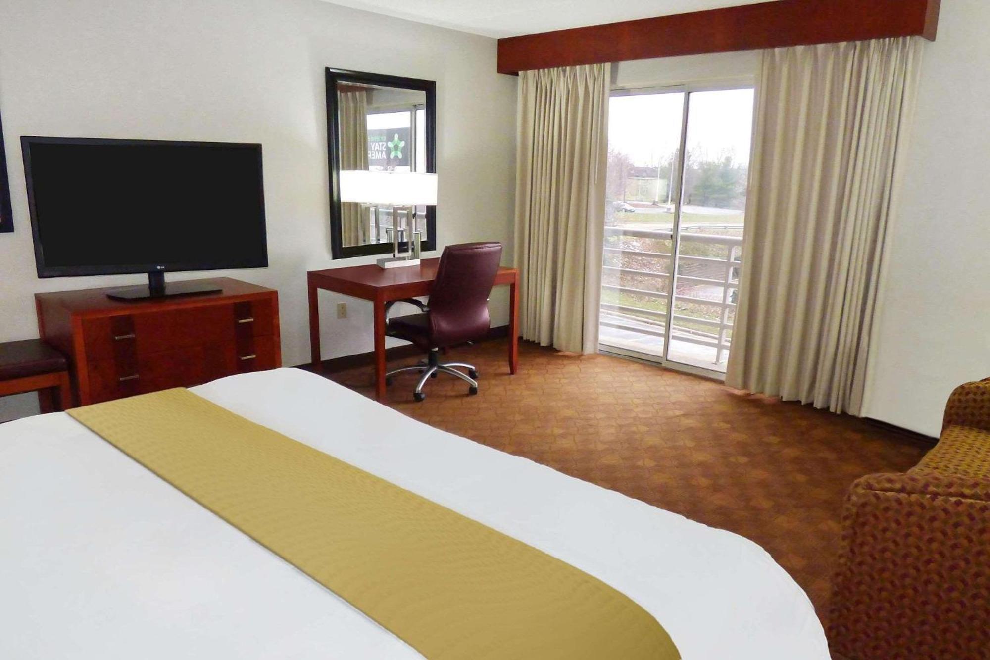 Radisson Akron-Fairlawn Copley Montrose Esterno foto